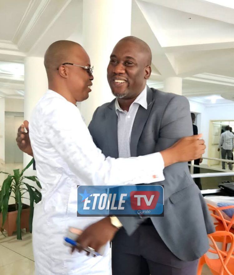 Interpellation d&rsquo;Aliou Bah: Siaka Barry exprime sa solidarité et exige compréhension de la situation 