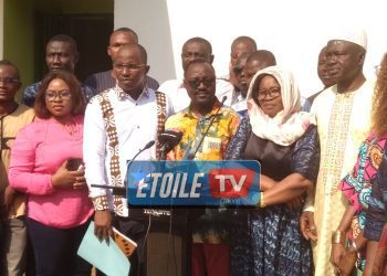 Politique: Le FONAJEP, le CCFFPPG et la CSCBCPP sonnent l&rsquo;alarme face à la détérioration du climat sociopolitique en Guinée.