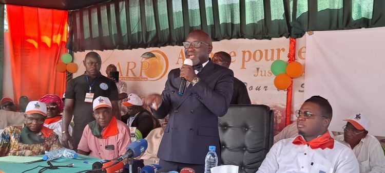 Politique/ARP. Décline ses principes « Il n’y a que deux langues retenues dans ce parti » Mohamed Nabé