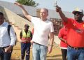 Rénovation du Stade 28 Septembre: Michel Dussuyer et Bouba Sampil visitent les chantiers