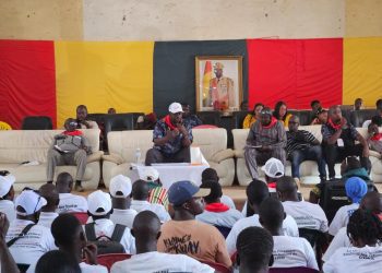 Immersion gouvernementale : la jeunesse de Macenta partage ses préoccupations avec le Ministre Keamou Bogola Haba 