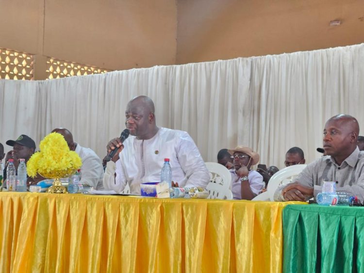 Kankan: le ministre Bogola promet des dispositions pour la promotion du sport à la base.