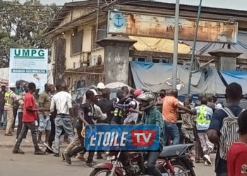 Port de conakry/AGEMAP: Les dockers manifestent contre un 3è mandat du Secrétaire général et ça vire aux affronts