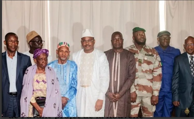Conakry: Le CNT lance la relecture finale de l’avant-projet de la nouvelle Constitution.