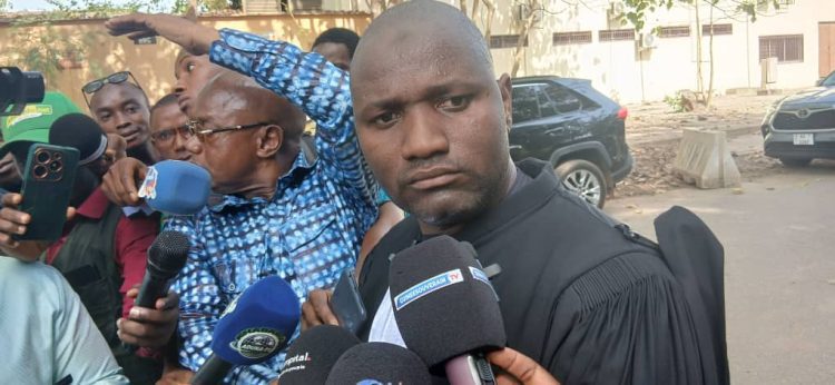 5 ans requis contre Aliou Bah ses avocats crient au scandale judiciaire 
