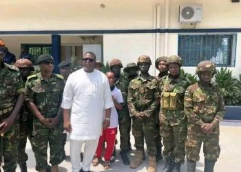 Guinée–Sierra Leone : les 16 militaires interpellés libérés, la voie diplomatique privilégiée