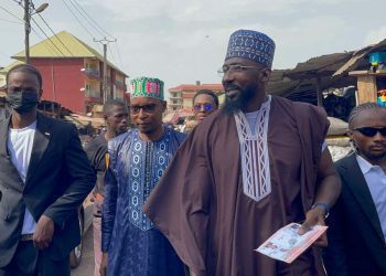 Lambanyi : Ahmed Keïta lance ses premières journées de porte-à-porte sous les couleurs du FRONDEG